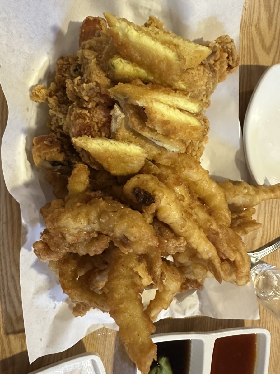 참참치킨&호프 성수점 사진 6
