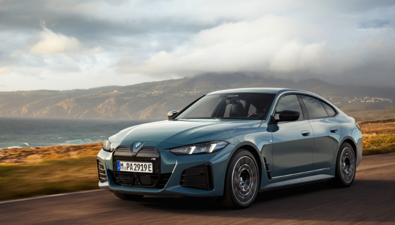 "전기차도 M은 다르다" BMW i4 M50 풀체인지 가격표 주행거리 전비 실구매가