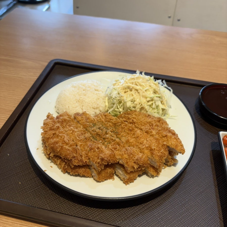 돈까스짱 아산배방점 사진 3