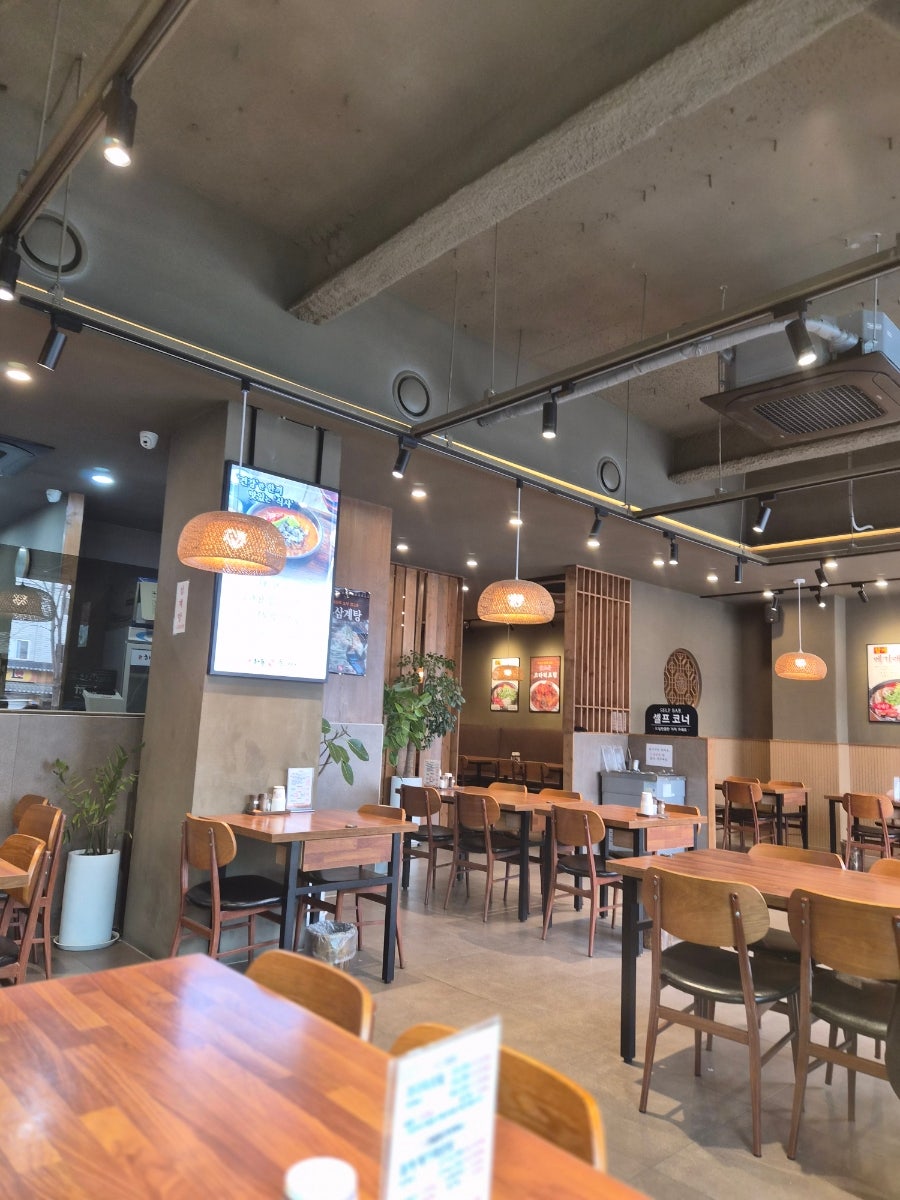 하동우렁추어탕 삼전역점 사진 4