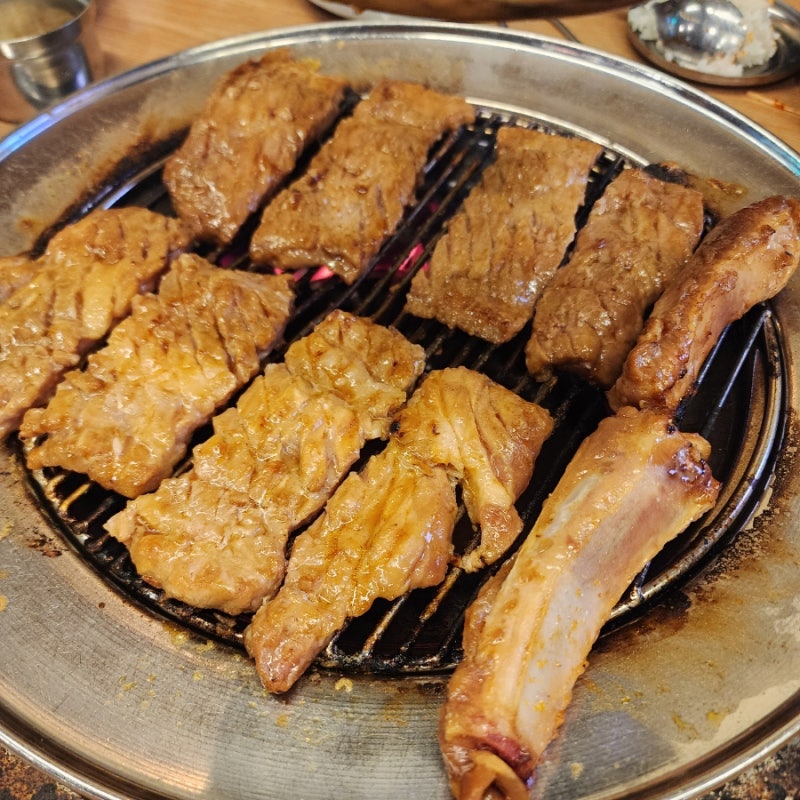 다산 흥부골 숯불돼지 왕갈비 돼지갈비 맛집 가족외식