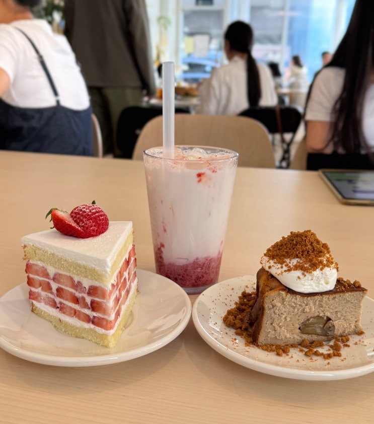  신동 카페거리 카페 공간상점 버터떡 & 밤치즈케이크 추천 메뉴!