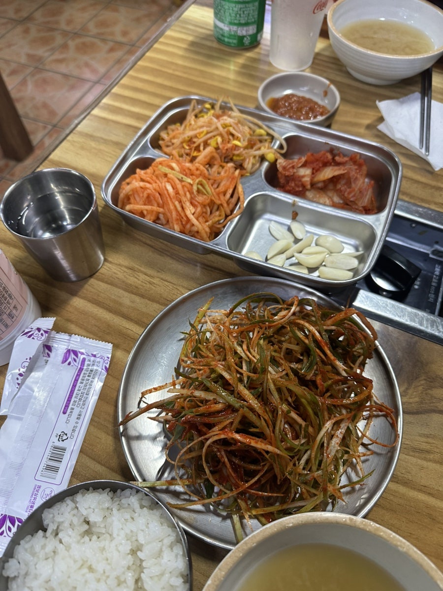 용이식당 노형점 사진 6