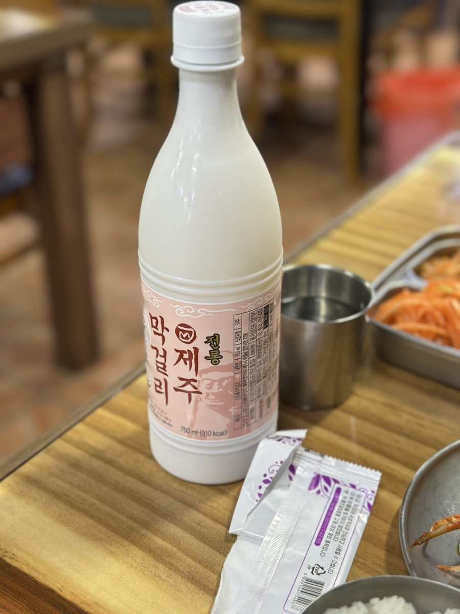 용이식당 노형점 사진 5