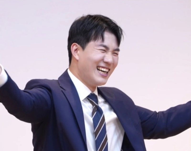 남현종 아나운서 11월 결혼 발표…비연예인 예비신부 누구? 직진 고백 러브스토리 화제 (+사....