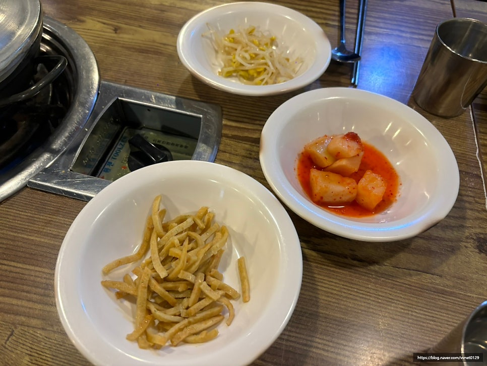송탄부대찌개 잠원점 사진 5