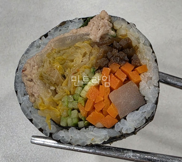 얌샘김밥 대전부사점 사진 5