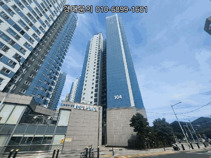  부산 수영구 아파트 경매 민락동 이편한세상광안비치 104동 19층, 탁월한 조망과 압도적인 가치를 동시에 잡는 투자 기회! 2025타경5543