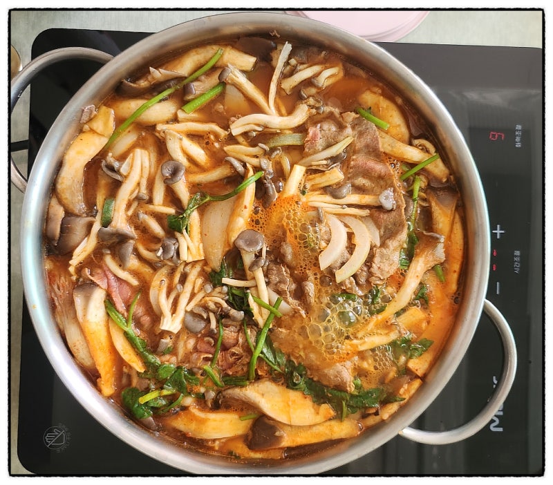 [내돈내산] 주말메뉴추천 등촌샤브칼국수 포장후기