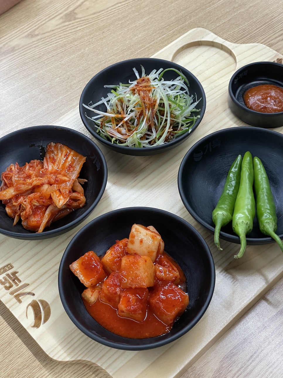 기울어진뚝배기 용인모현점 사진 6