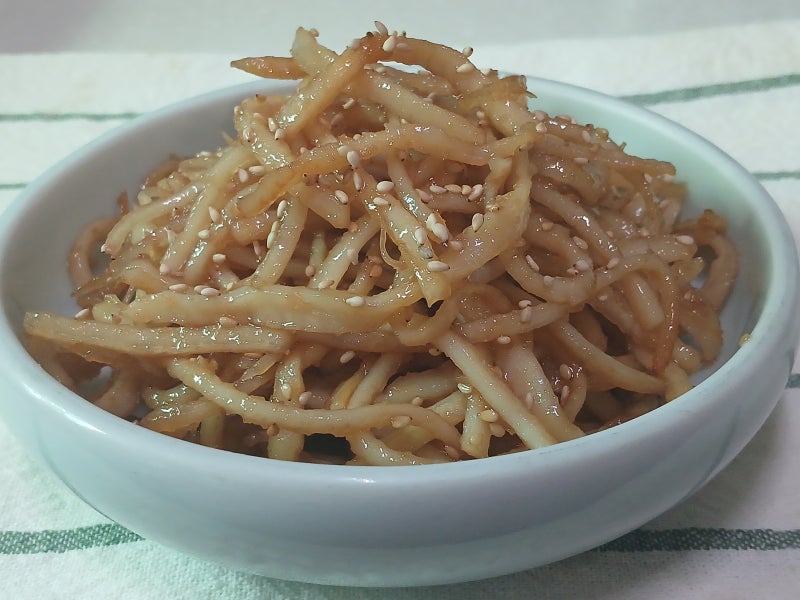 간장 진미채볶음 레시피 아이 반찬 오징어채볶음 맛있게 만드는 법