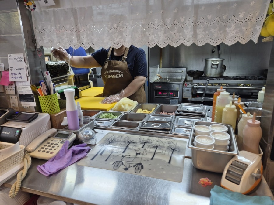 얌샘김밥 중계역점 사진 4