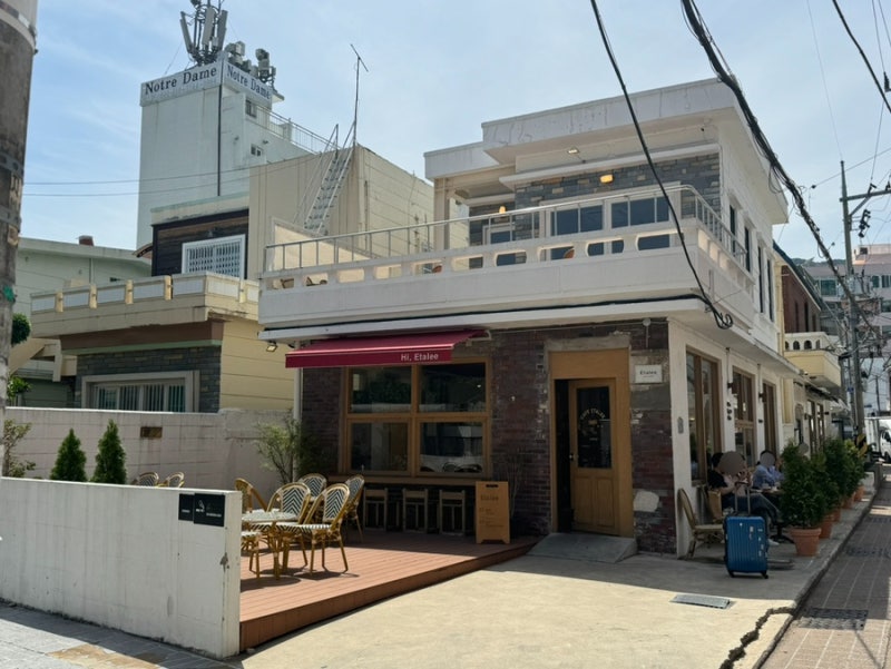 사진 2