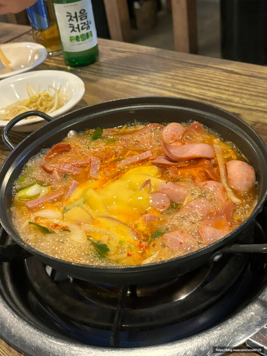 송탄부대찌개 잠원점 사진 6