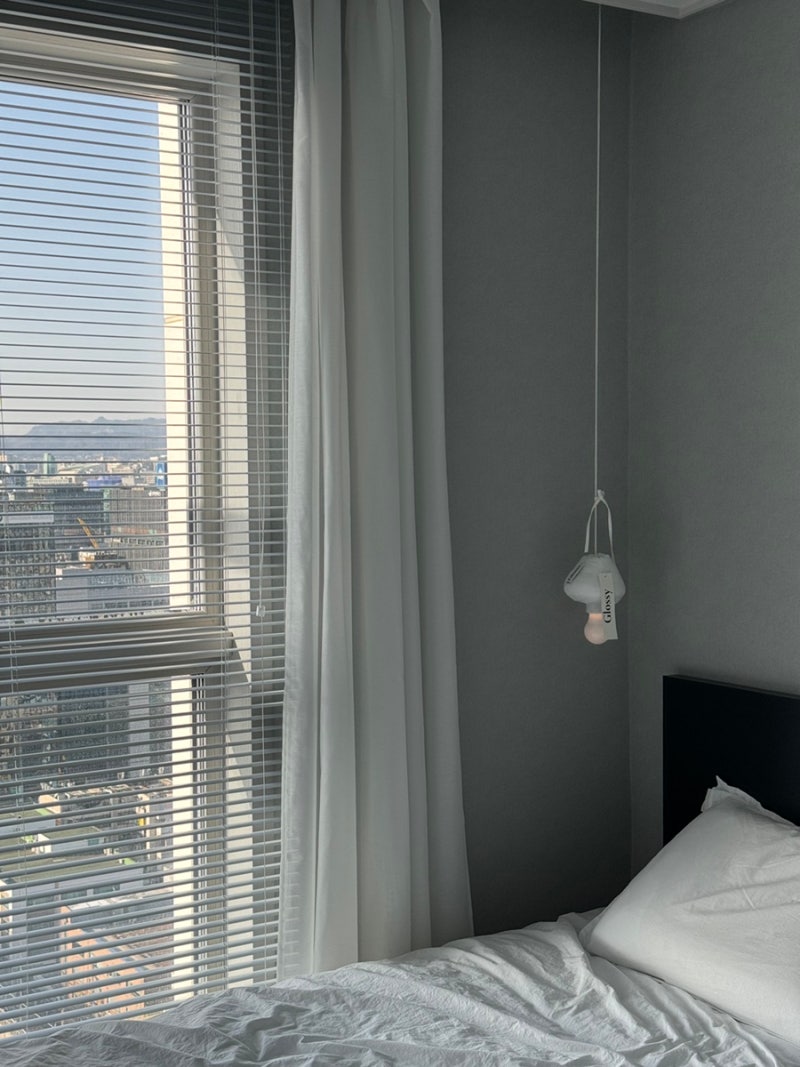 안방커튼 고민 끝, 이케아 스텐프뢰 쉬폰커튼 + 알루미늄 블라인드 이중 커튼 실사용 후기