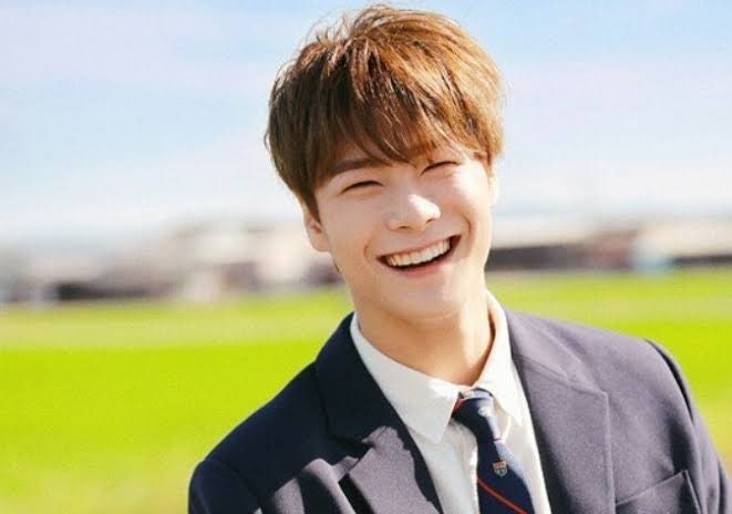 아스트로 문빈_ 갑작스러운 사망 3주기 향년 25세. 다시 돌아온 봄, 그를 추억하며...