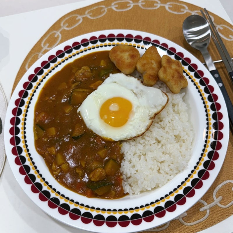 단호박 듬뿍! 토마토소스로 깊은 맛 살린 돼지고기 카레 레시피