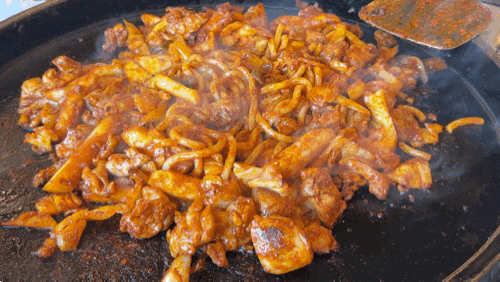  아산 신정호 100% 국내산 닭다리살 닭갈비 맛집 춘천진미닭갈비