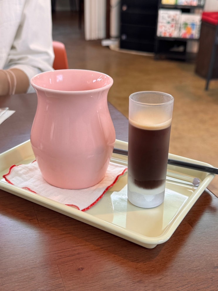  공주 제민천 추천 커피, 나만 알고 싶은 카페  무중력 로스터스 카페