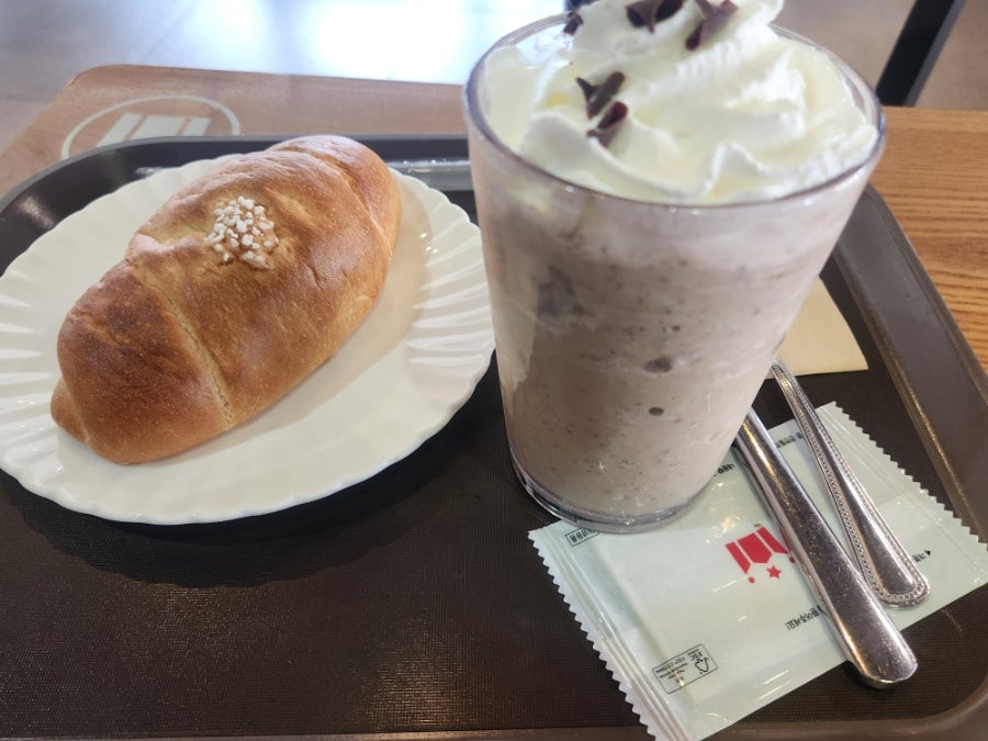 할리스 전북대덕진광장점 사진 3