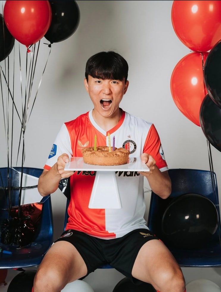 <b>축구선수</b> <b>황인범</b> 부상 근황! 페예노르트 이적 후 득녀(딸 출산)... 