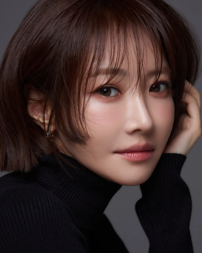 "단발병"의 시초, 영원한 패션 아이콘 고준희의 커리어와 스타일 엿보기