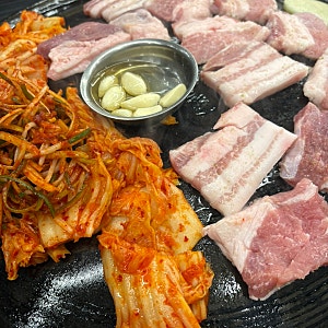일원동 먹자골목 삼겹살 고기 내돈내산 맛집, 보성녹돈