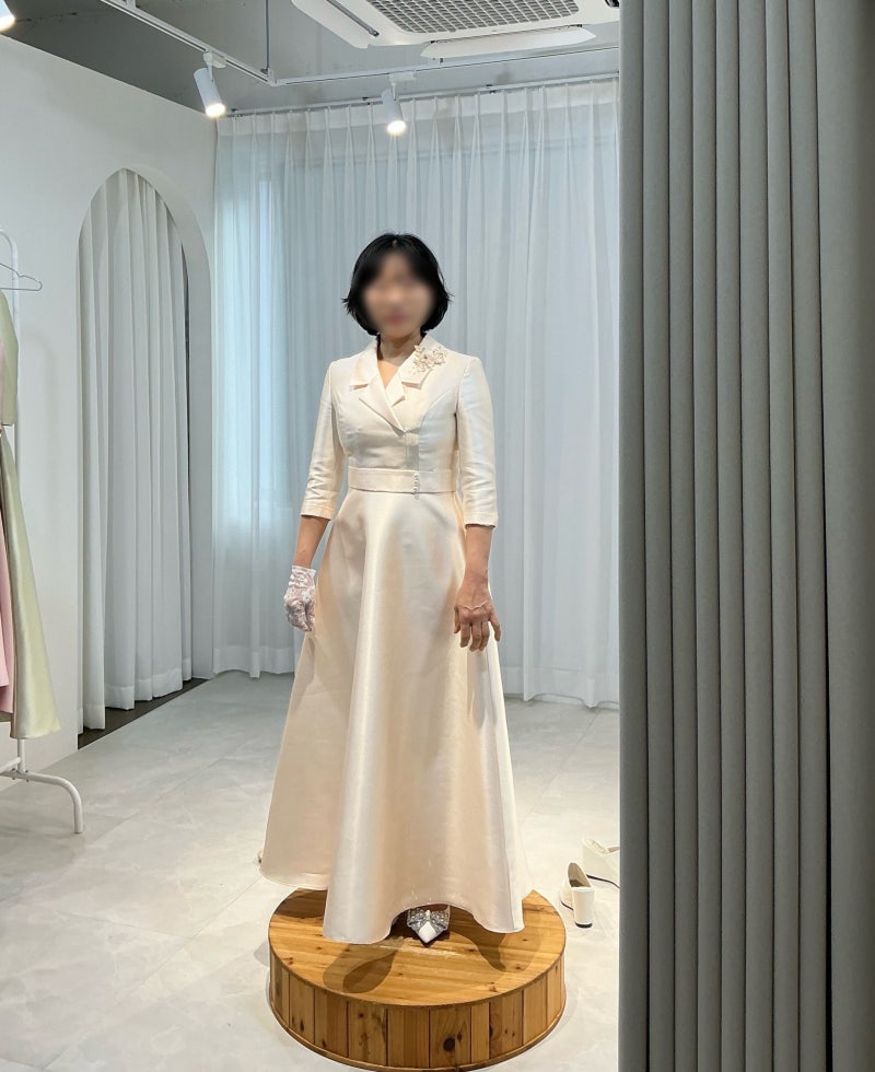 W. 양가 어머니 혼주 양장 계약 후기(부산 혼주 양장, 울산 혼주 양장 레브드몽드)