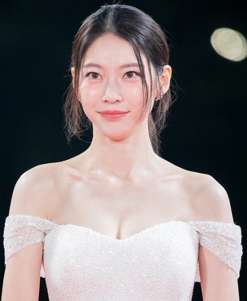 공승연, 나이, 키, MBTI, 프로필, 필모, 트와이스 동생 정연, 출신, SM연습생, 가야금 대회 캐스....