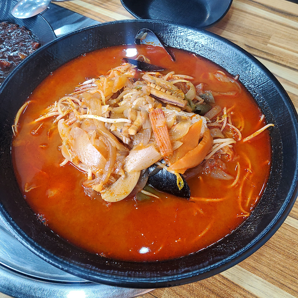 Sinsegyehaemuljjamppong photo 2