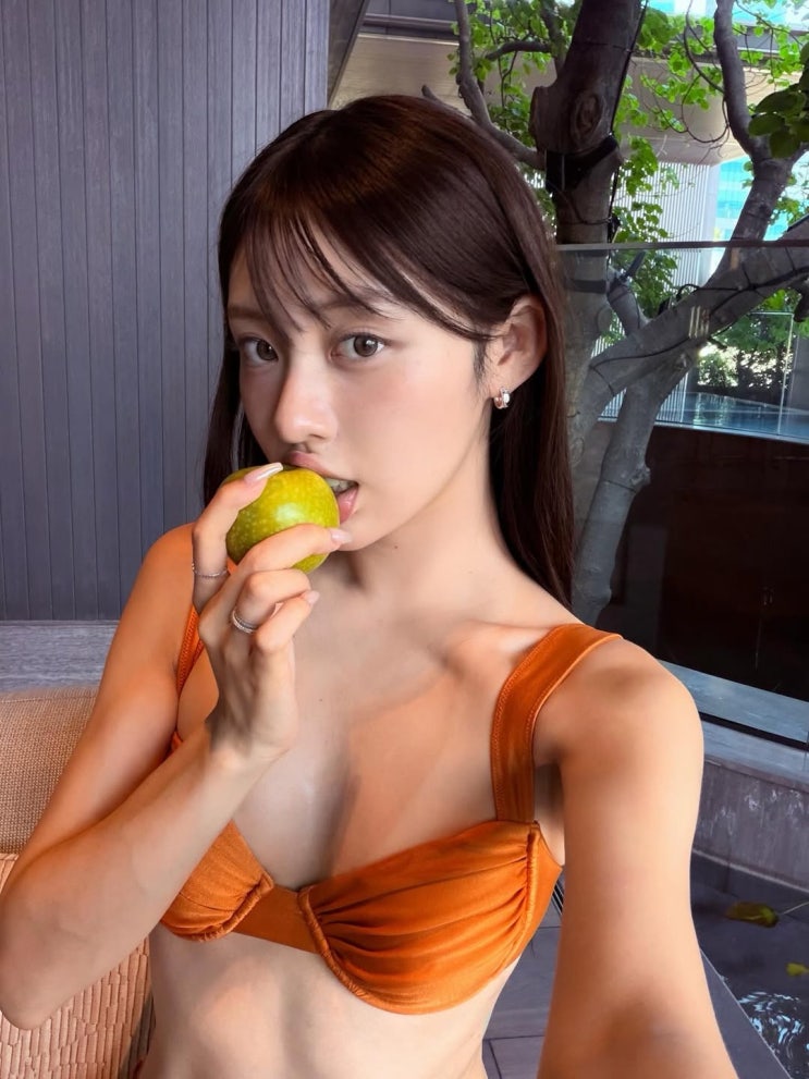  환승연애 2의 풋풋함을 넘어선 모습의 이지연 비키니, 리즈 갱신