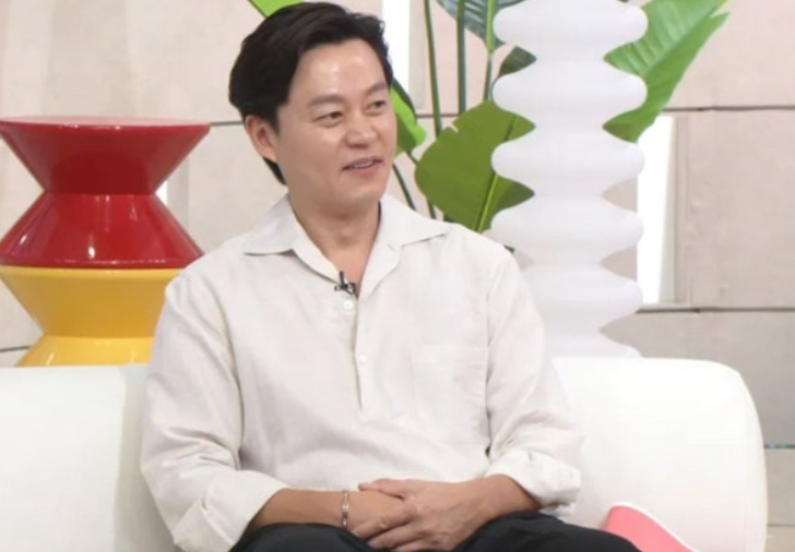   아침마당 이서진 고아성 출연! 10년 만의 KBS 나들이와 첫 연극 도전기