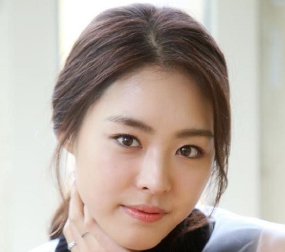 이연희 기본 프로필부터 디즈니+ 레이스 줄거리 요약까지 완벽 정리