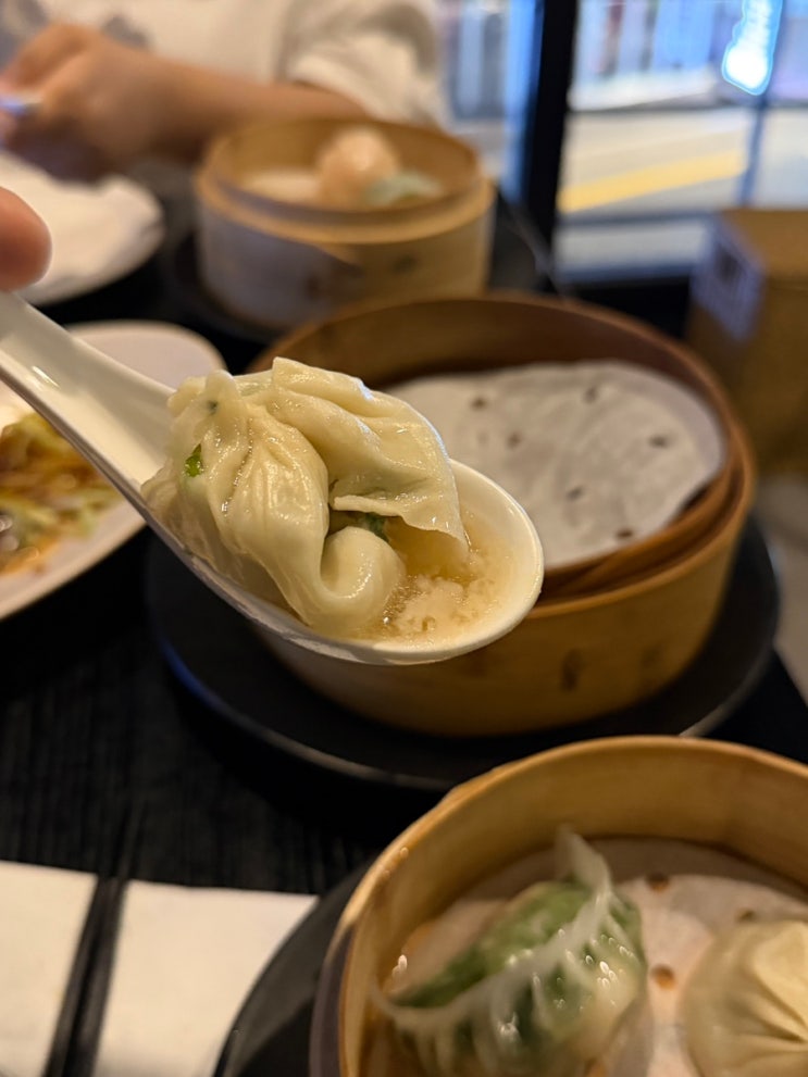  압구정 골든피쉬 딤섬퀴진 솔직리뷰 : 블루리본 압구정맛집 압구정로데오맛집 시그니처 세트부터 샤오롱바오 부추새우 마파두부 가격 위치 주차 정보, 캐치테이블 예약방법 및 데이트 추천