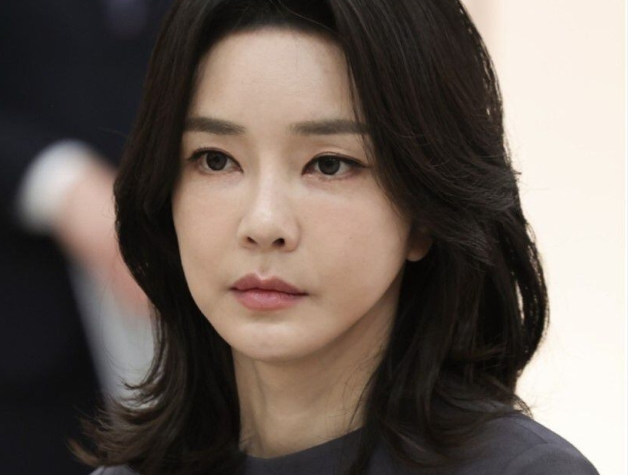 '증인 불출석' 김건희 여사, 과태료 300만 원 부과... '쥴리 의혹' 재판 재소환 명령