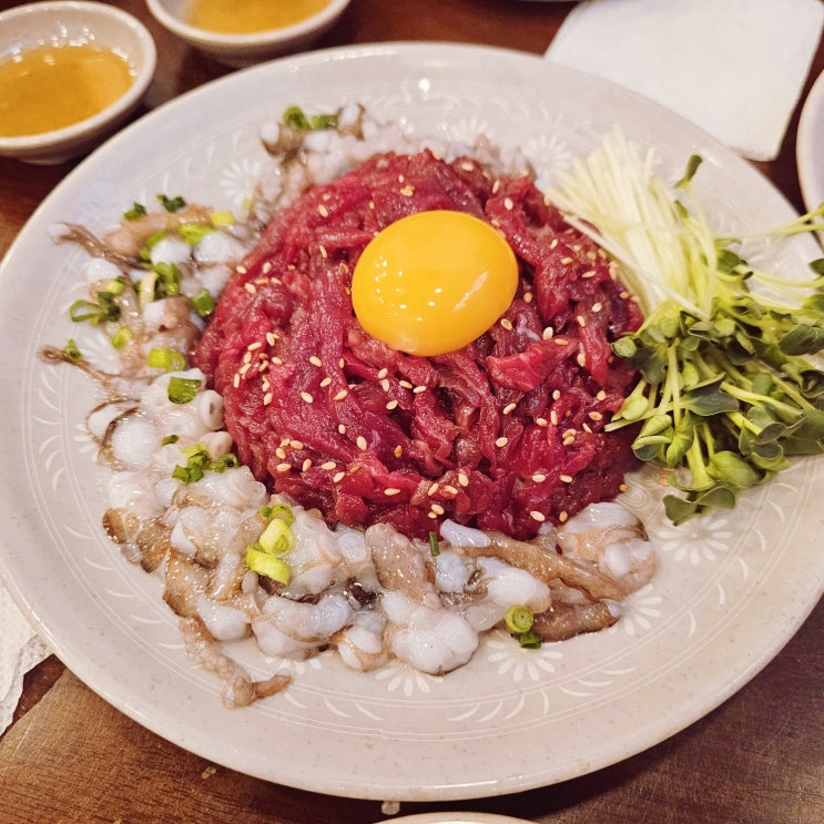  [종로 맛집] 광장시장 육회낙지탕탕이 《부촌육회》