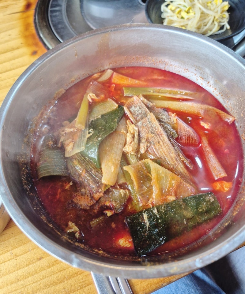 [후기] 검단 숨은 육개장 맛집, 단풍나무 (공장단지 속 진짜 발견)