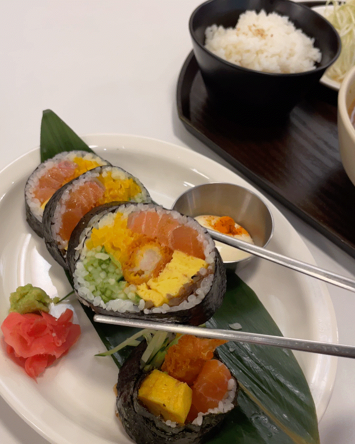  대전현대아울렛맛집 초이다이닝 대전관평점 | 한입에 다 안 들어가는 초대형 후토마끼! 퓨전 일식 끝판왕
