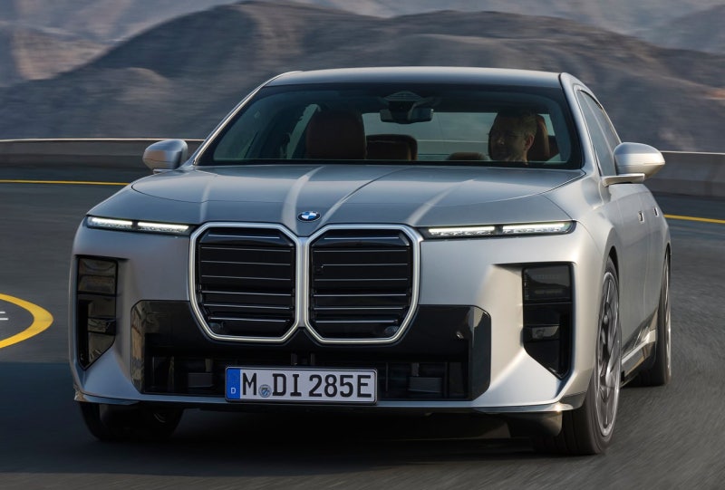 "4년만에 바뀐 가장 혁신적인 플래그십 세단" 2027 BMW 7시리즈 페이스리프트 LCI 출시 - 포토, 제....