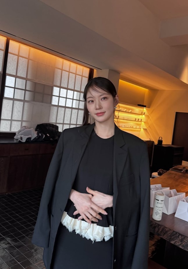  올드머니룩의 정석! 21세기 대군부인 공승연 패션 아이템 5가지 추천