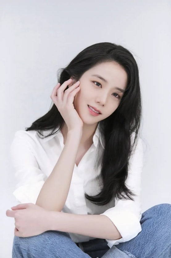 BLACKPINK Jisoo's Saju: A Fortunate Idol, Gentle in Appearance but Strong in Spirit