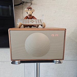 제네바 스피커 M 사이즈 블루투스 연결 월넛 색상 사용후기