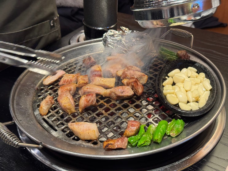  [서울일상] 동래정 신풍역점 - 신길뉴타운 새로 생긴 돼지고기 맛집 동래정! 신풍역 비스타에코 1층 위치한 동래정! 평일저녁 식사후기, 가브리살, 삼겹살, 멜조림 즐기기! 서울페이