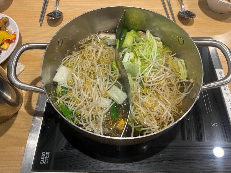 하이디라오보다 맛있는 코리안식 샤브샤브 로운 샤브샤브 청량리점