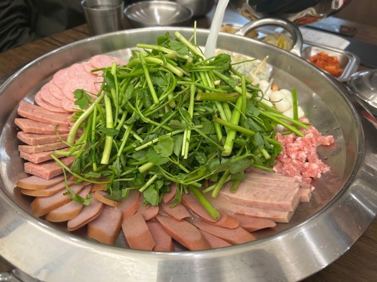  [망우역] 엔터식스 직장인 점심 추천 맛집 <태평로부대찌개 홈플러스상봉점>