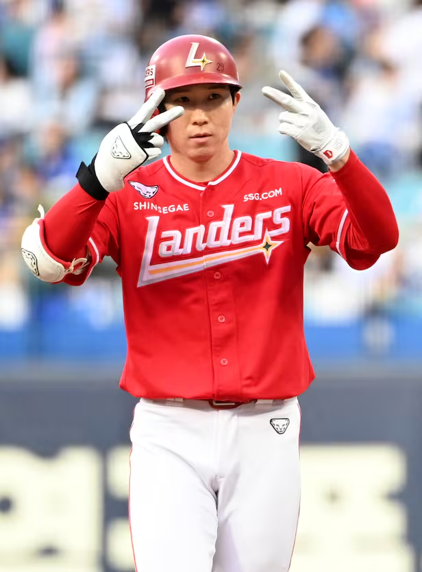  "끝날 때까지 끝난 게 아니다" SSG, 삼성 마무리 김재윤 뚫고 역전승! 박성한 44년 만의 신기록 갱신 중