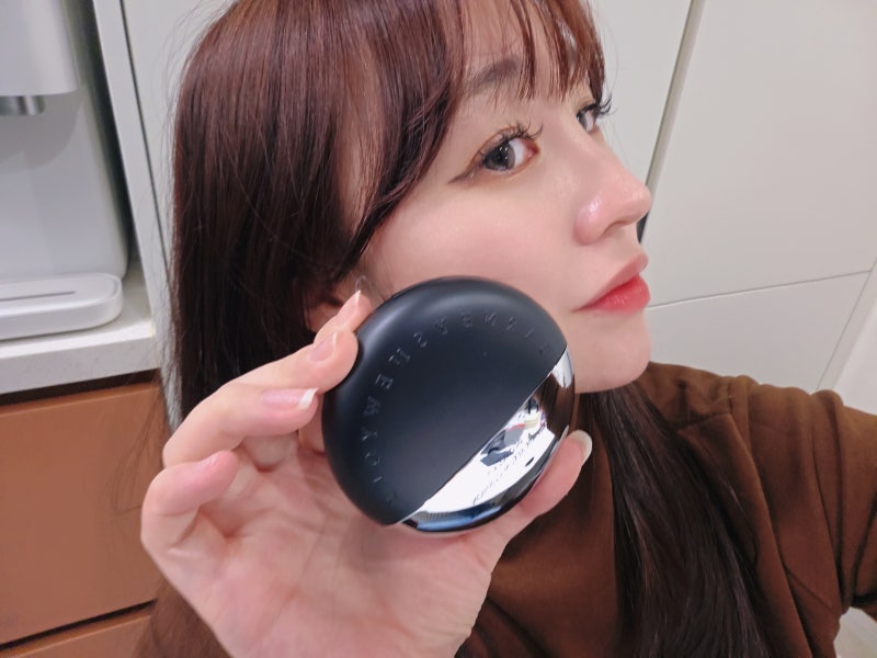 바니스뉴욕 세럼쿠션 후기, 가볍게 밀착되는데 커버까지 만족스러웠던 이유