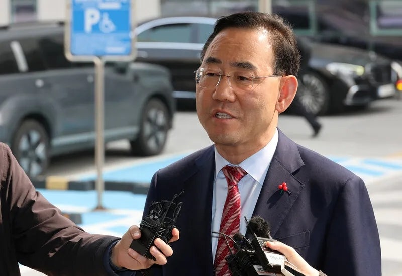 주호영, 항고 기각으로 거취 고민 불가피