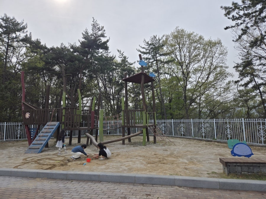 수문랜드 블루투어 오토캠핑장 사진 6