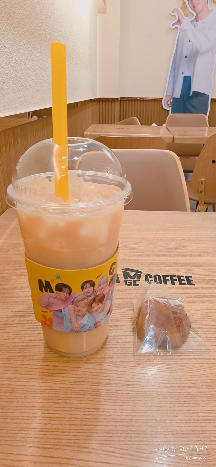  메가커피 신메뉴 버터떡 저당꿀배 가격 칼로리 후기